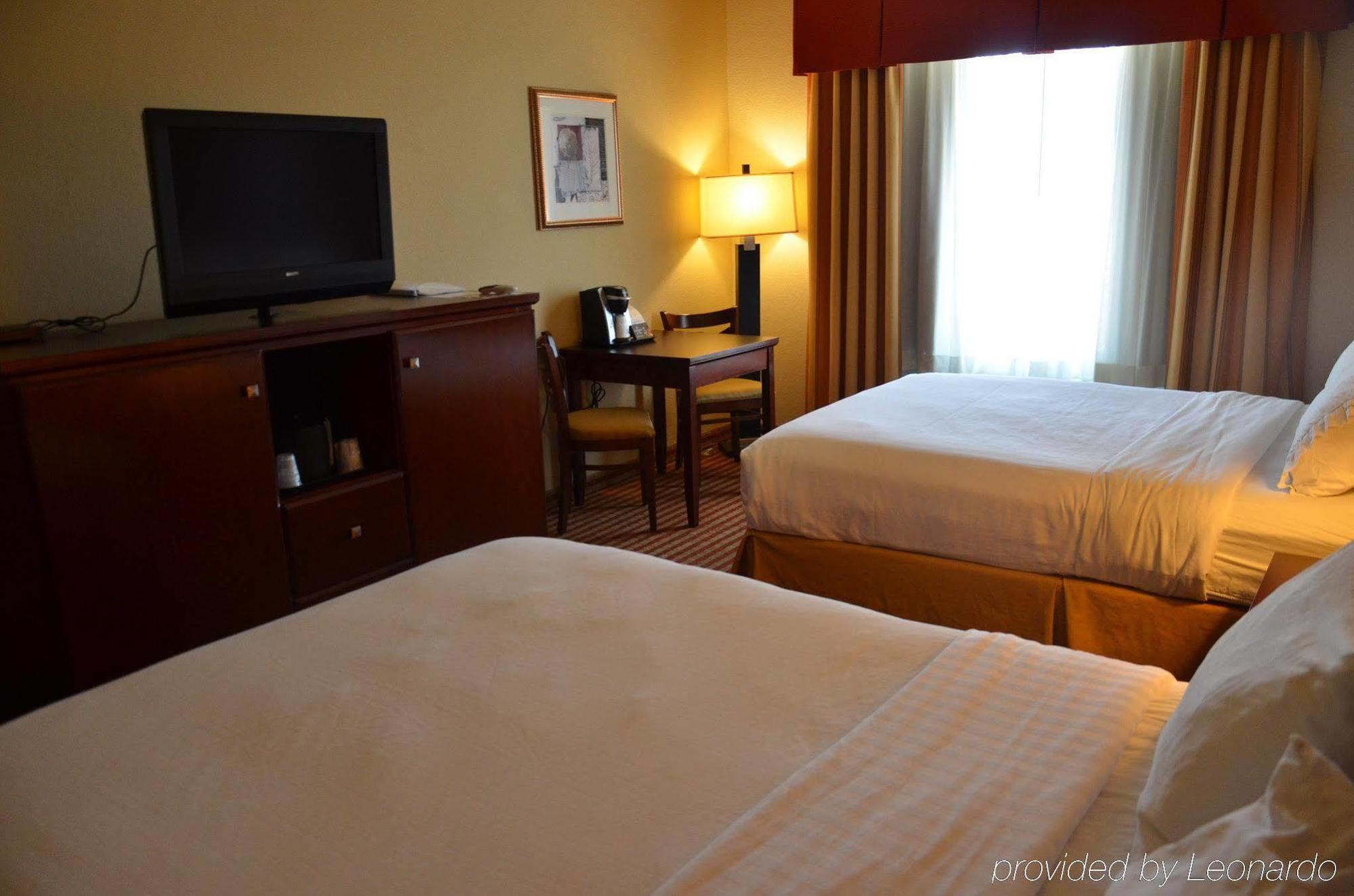 Holiday Inn Express Hotel & Suites Amarillo South By Ihg Esterno foto