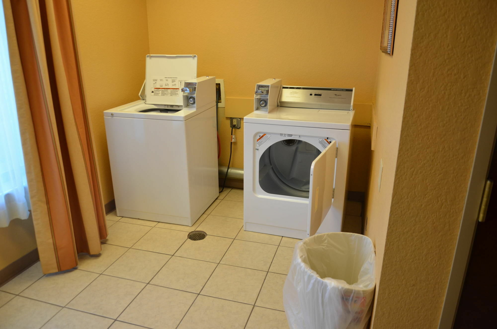 Holiday Inn Express Hotel & Suites Amarillo South By Ihg Esterno foto